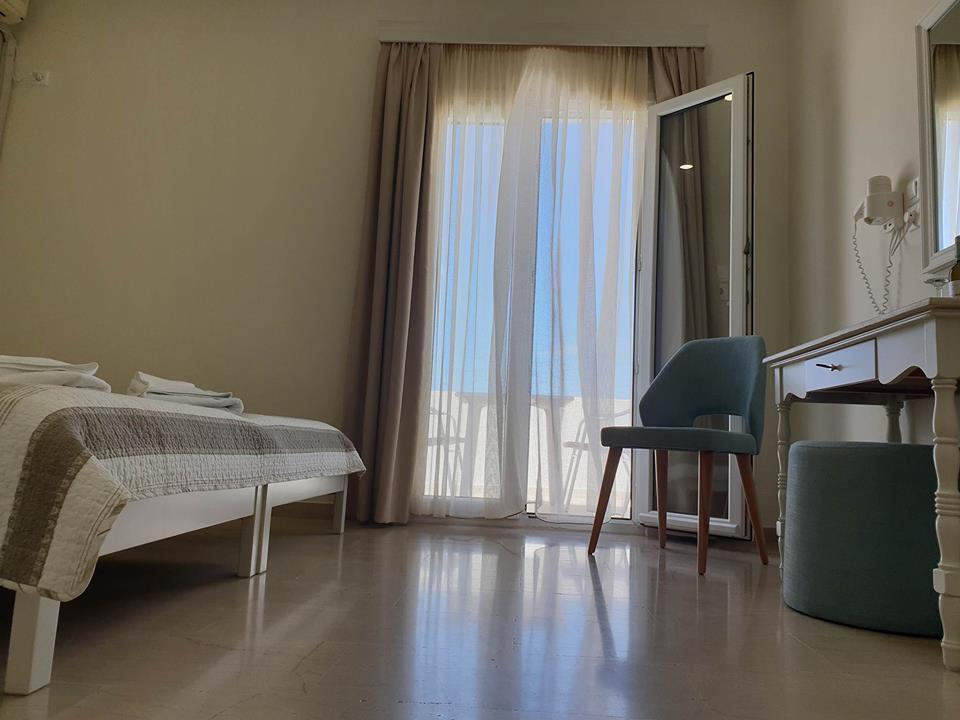 Alkyon Hotel Камари Экстерьер фото
